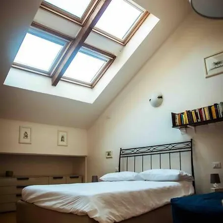 Appartement La Finestra Sul Cielo Del Porto Antico Di